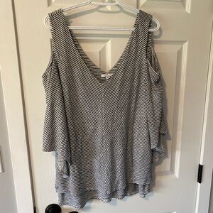 Halston cold shoulder top